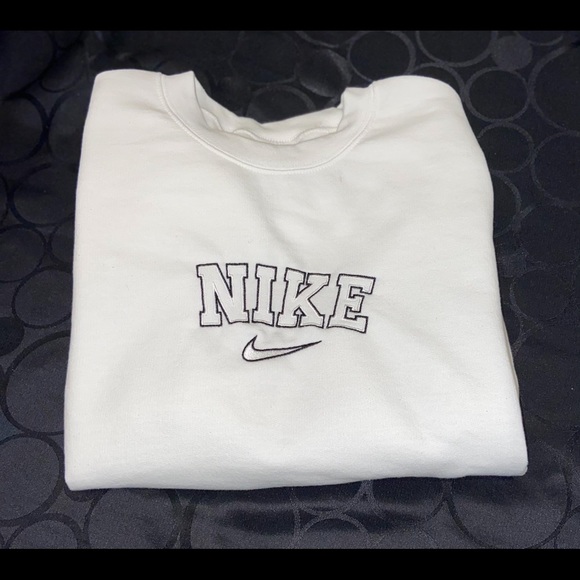 Nike Sweaters - Embroidered Nike crewneck